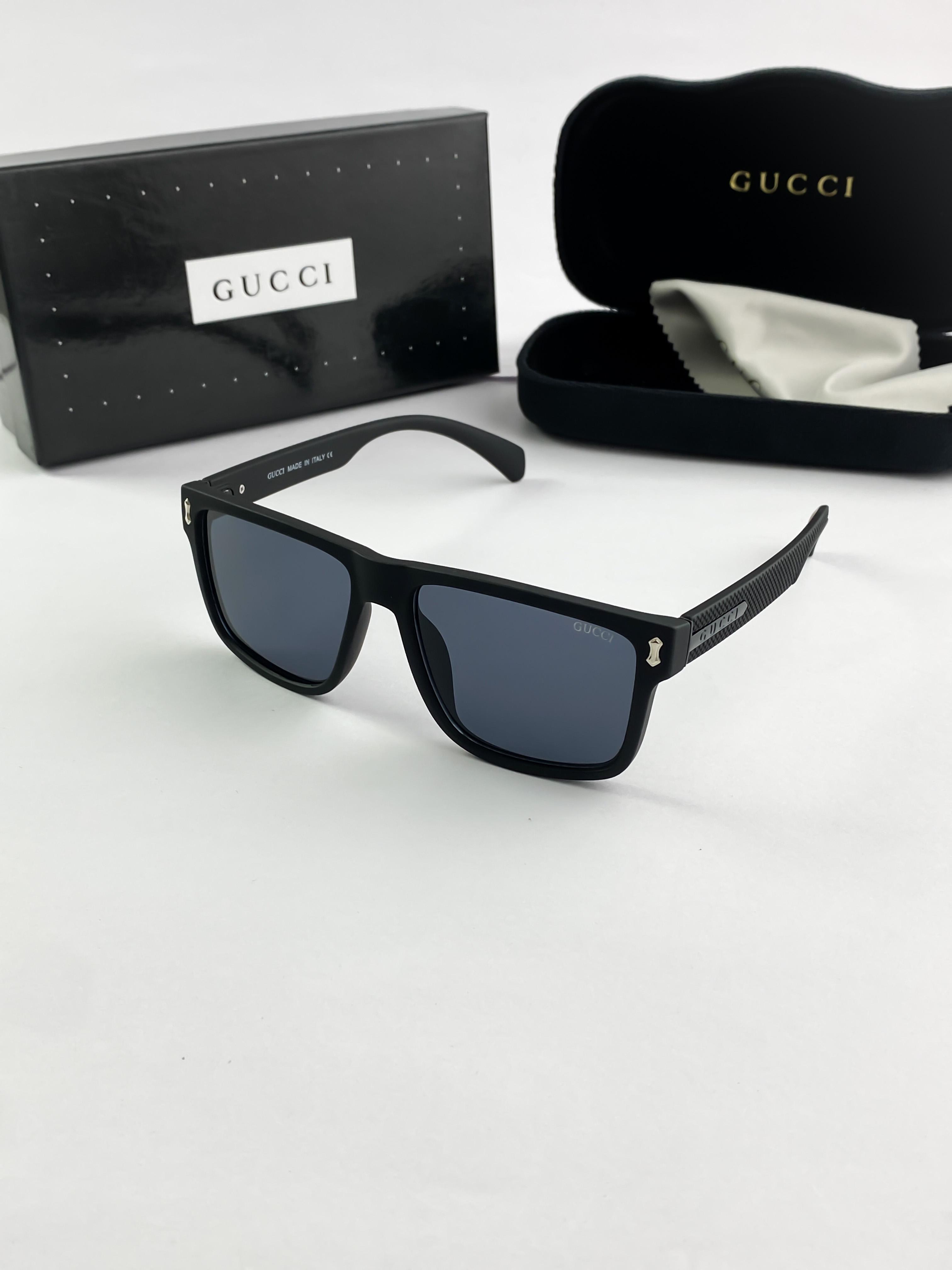 GUCCI BLACK 2512