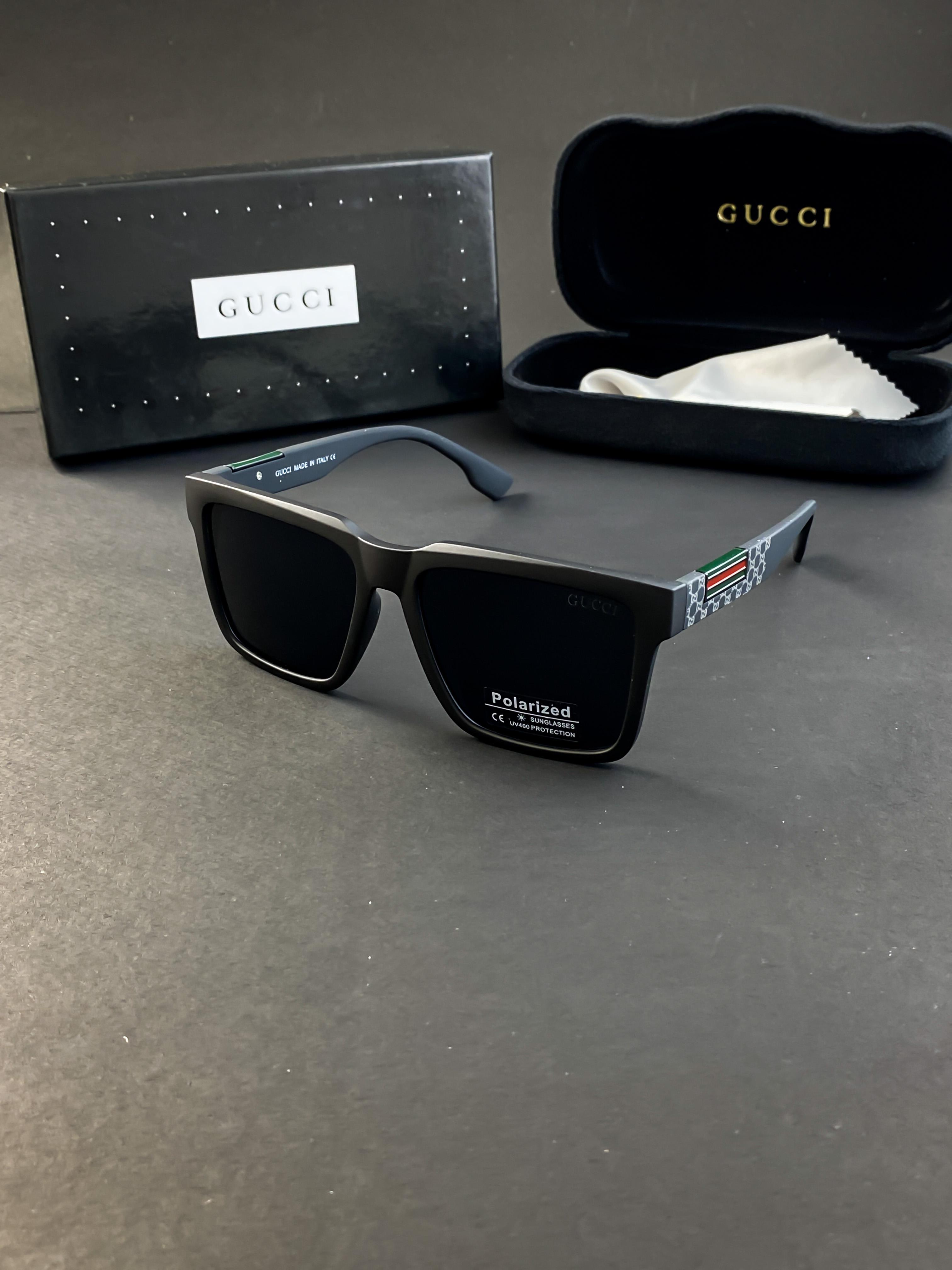 GUCCI BLACK 1089