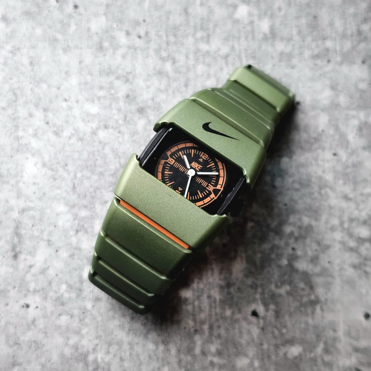 Nike watch blends sporty style